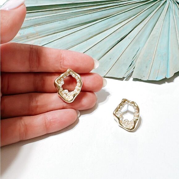 Geo pearl stud earrings S647 - Picture 3 of 4